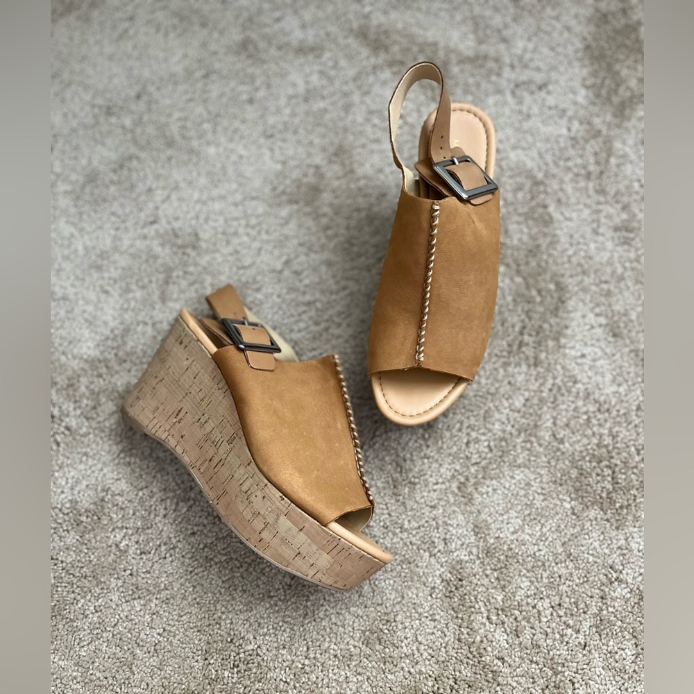 Marc Fisher Sinthya Wedge Sandal (8)